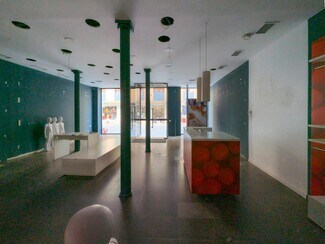 Plus de détails pour Local commercial à vendre