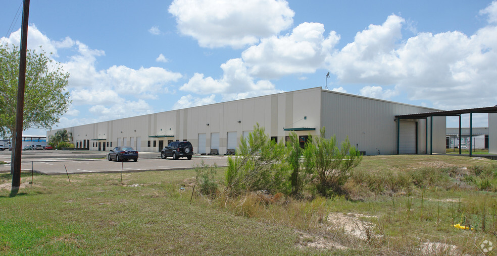 2202 Sugar Sweet Ave, Weslaco, TX à louer - Photo de l’immeuble – Image 2 sur 2