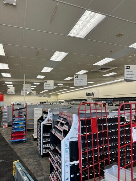 9194 Mansfield Rd, Shreveport, LA à louer - Photo intérieure – Image 2 sur 10