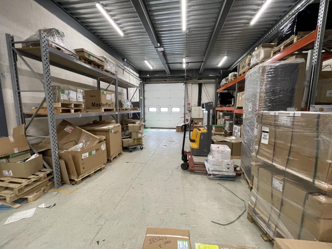 Industriel/Logistique dans Nanterre à louer Photo intérieure– Image 1 sur 29