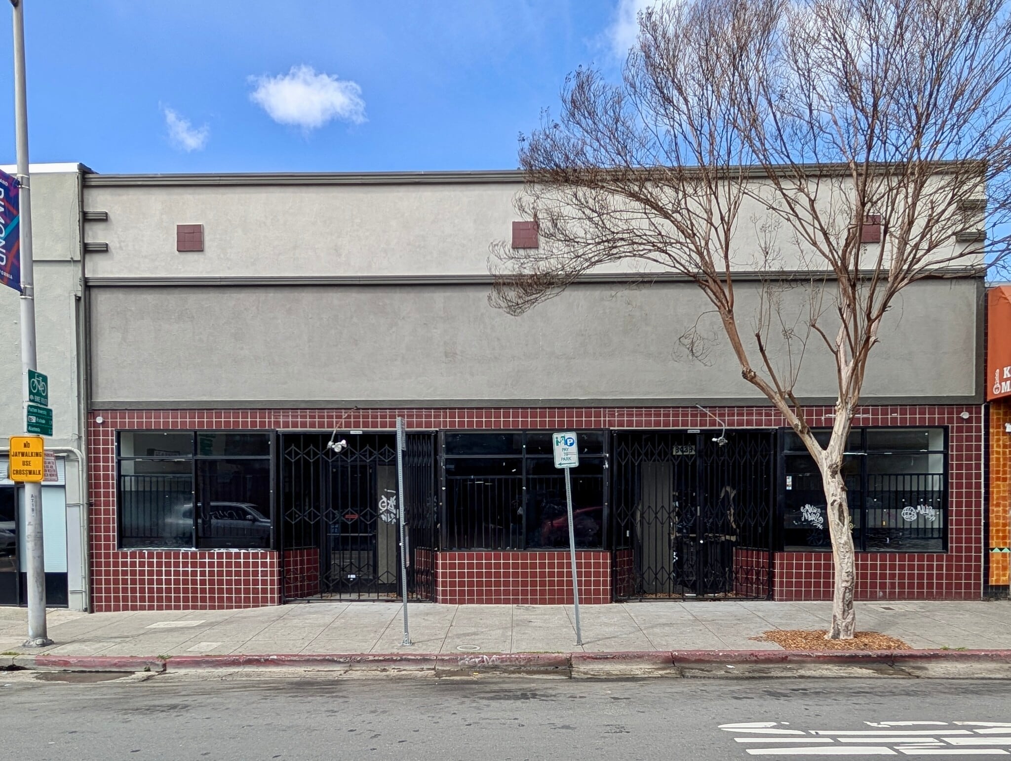 3439-3443 Fruitvale Ave, Oakland, CA à vendre Photo de l’immeuble– Image 1 sur 20
