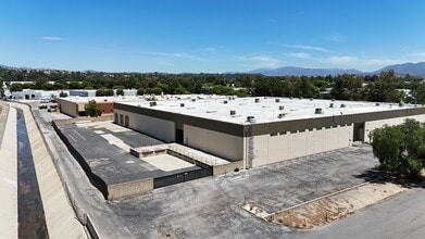 25371-25395 Rye Canyon Rd, Valencia, CA à louer Photo intérieure– Image 1 sur 6