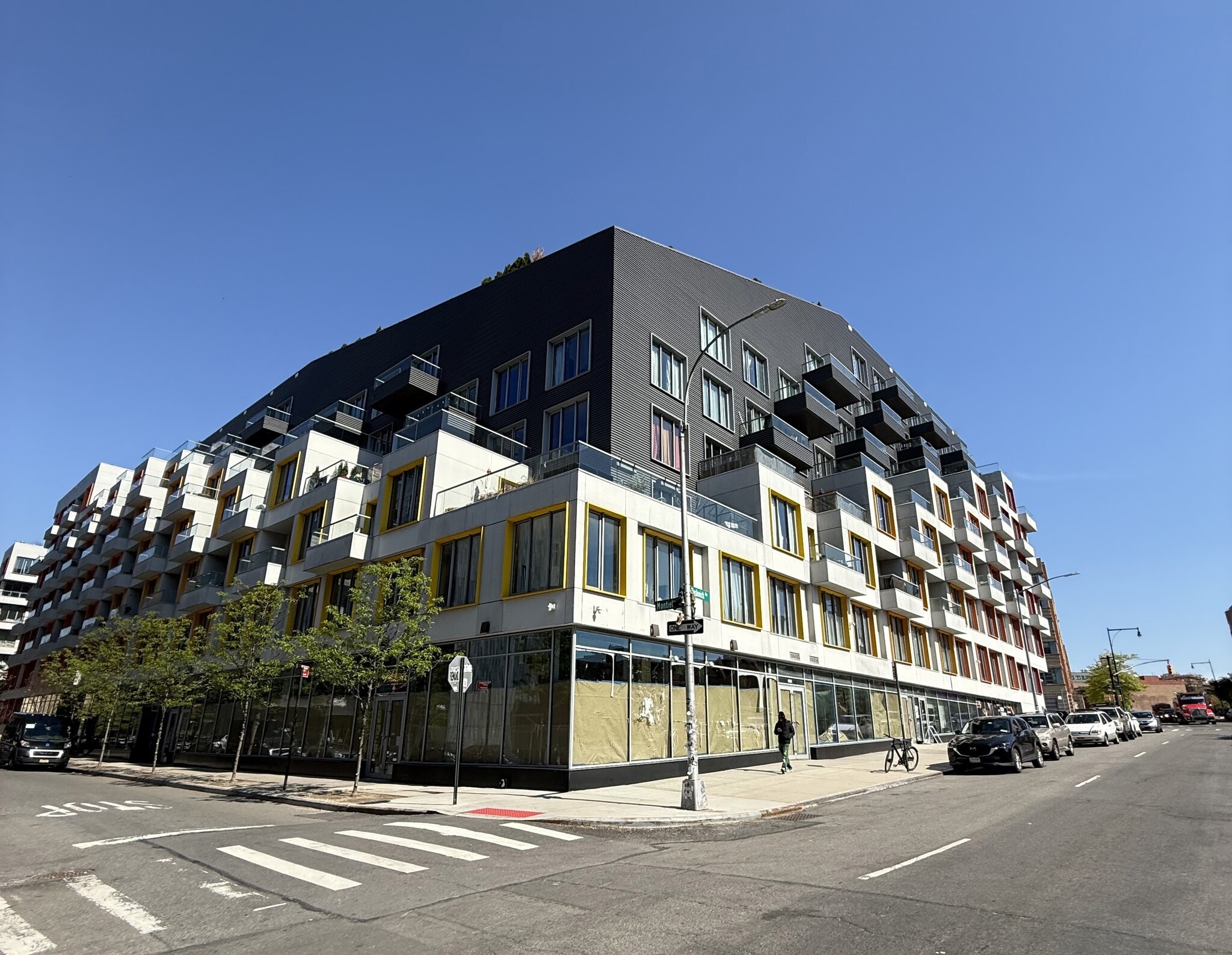 501 Bushwick Ave, Brooklyn, NY à louer Photo principale– Image 1 sur 2