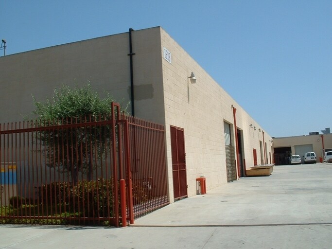 1218 134th St, Gardena, CA à louer Photo de l’immeuble– Image 1 sur 10