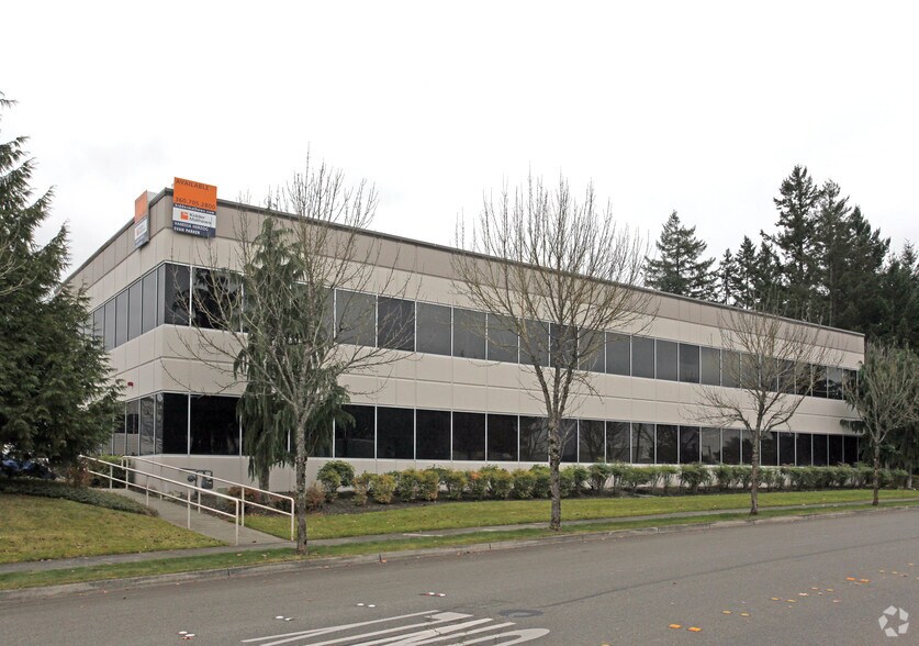 2590 Willamette Dr NE, Lacey, WA à louer - Photo de l’immeuble – Image 2 sur 3