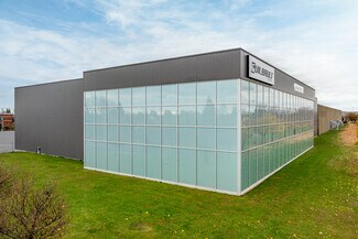 Plus de détails pour 180 Rue de Normandie, Boucherville, QC - Industriel/Logistique à louer