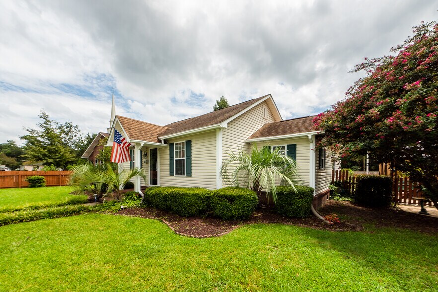 111 Heatley St, Moncks Corner, SC à vendre - Photo de l’immeuble – Image 3 sur 22