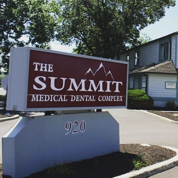 920 Lawn Ave, Sellersville, PA à vendre - Photo de l’immeuble – Image 3 sur 70