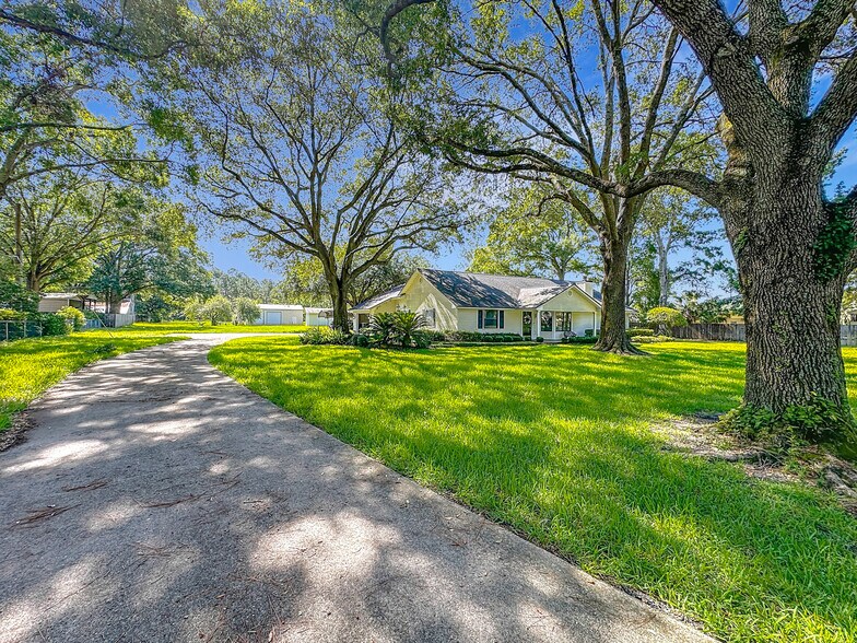 6321 Old Middleburg Rd S, Jacksonville, FL à vendre - Photo principale – Image 1 sur 17