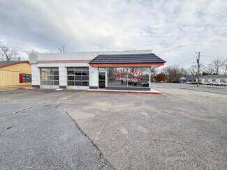 Plus de détails pour 507 S 12th St, Murray, KY - Local d’activités à vendre