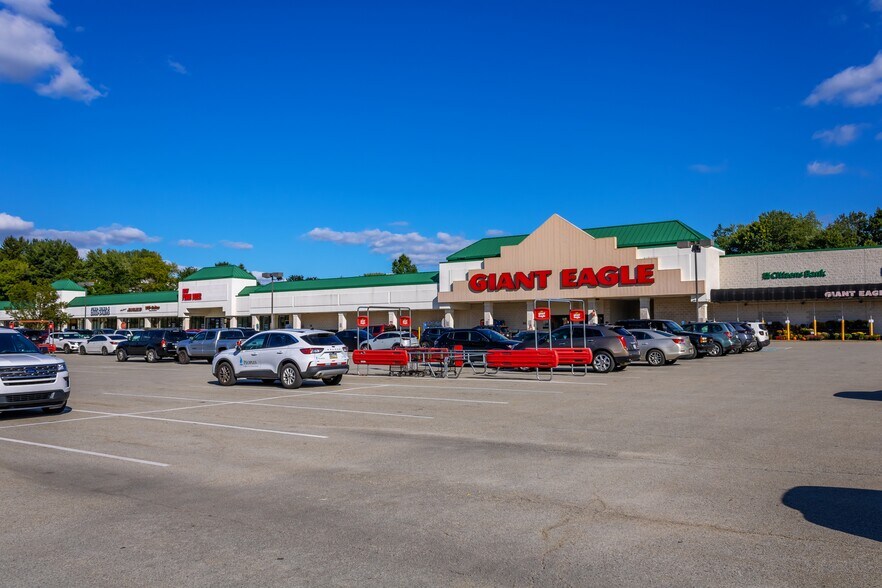 2016 Penny Ln, Jeannette, PA à louer - Photo de l’immeuble – Image 3 sur 8