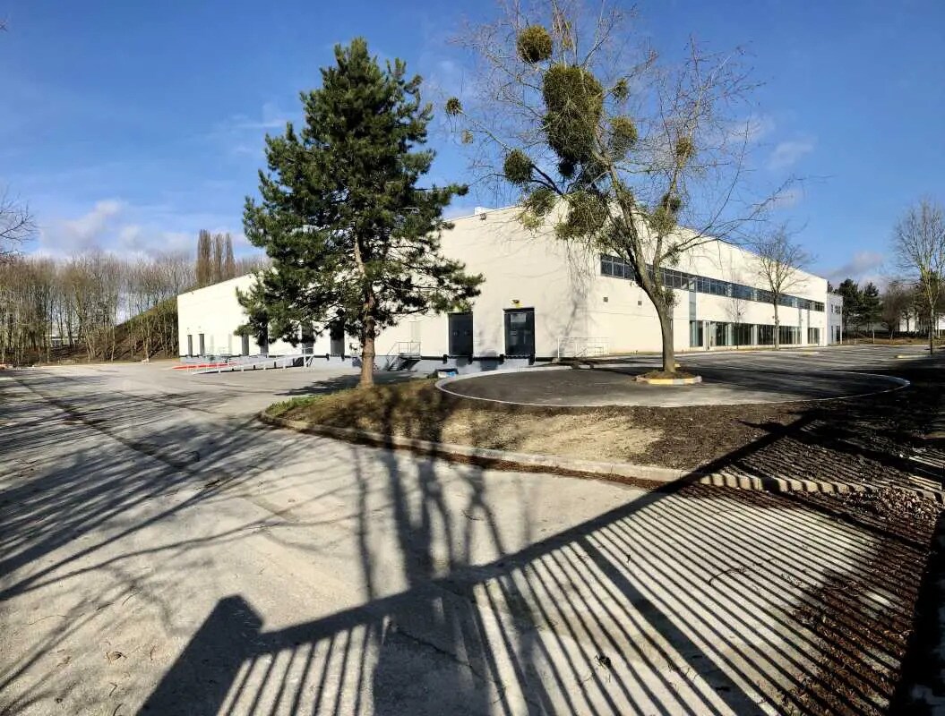 67/69 Rue Des Chardonnerets, Tremblay-en-France à louer Photo de l’immeuble– Image 1 sur 15