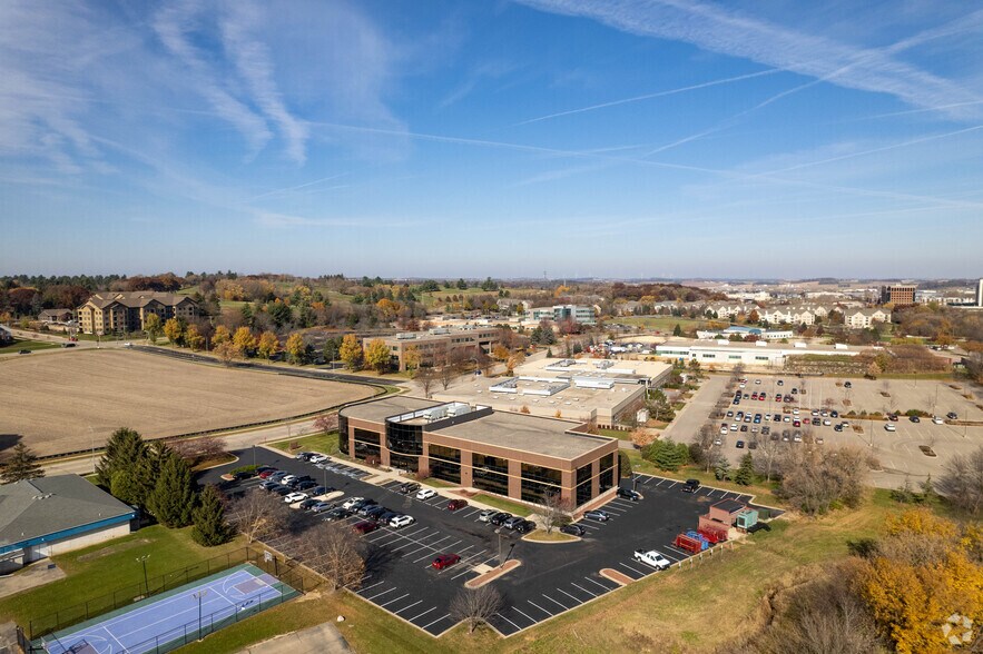 1111 Deming Way, Madison, WI à louer - Aérien – Image 3 sur 5