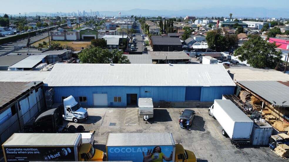 2205 Nadeau St, Huntington Park, CA à louer - Photo de l’immeuble – Image 3 sur 9