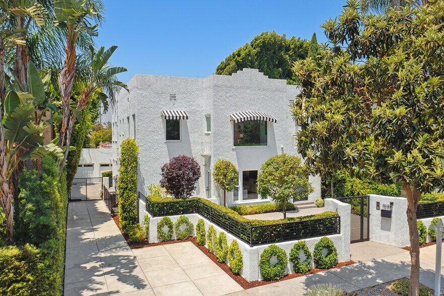 1033 N La Jolla Ave, West Hollywood, CA à vendre - Photo principale – Image 1 sur 34