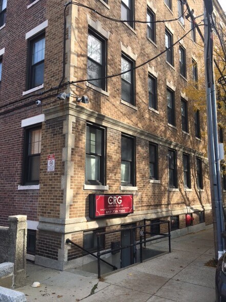 19 Pilgrim Rd, Boston, MA à louer - Photo de l’immeuble – Image 2 sur 2