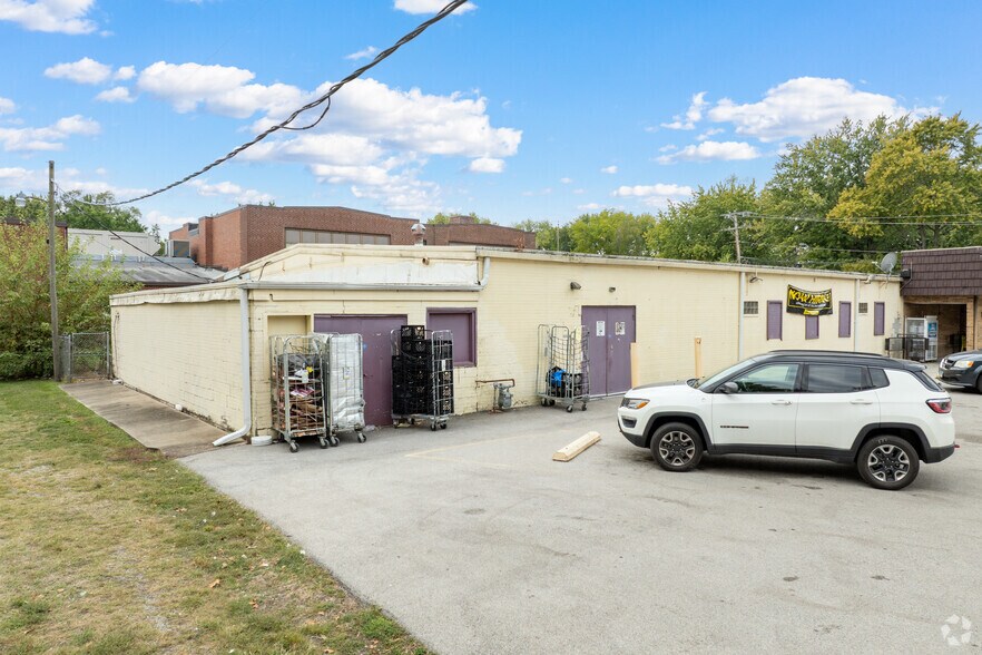 500 E Saint Joseph St, Springfield, IL à vendre - Photo de l’immeuble – Image 3 sur 15