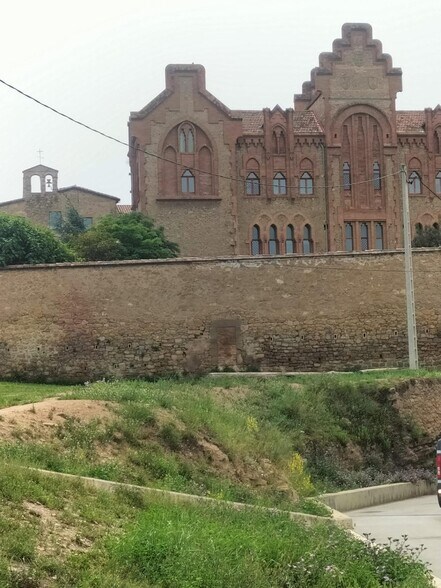 Terrain dans Manresa, Barcelona à vendre - Photo de l’immeuble – Image 3 sur 3