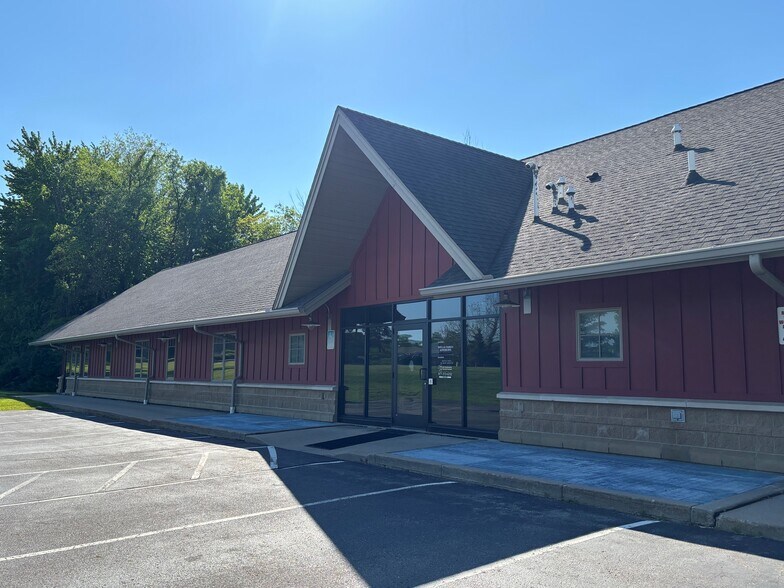 3566 SW Capital Ave, Battle Creek, MI à louer - Photo de l’immeuble – Image 1 sur 12