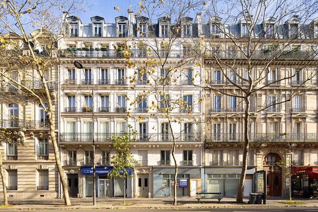 Plus de détails pour 47 Boulevard De La Tour-Maubourg, Paris - Local commercial à louer