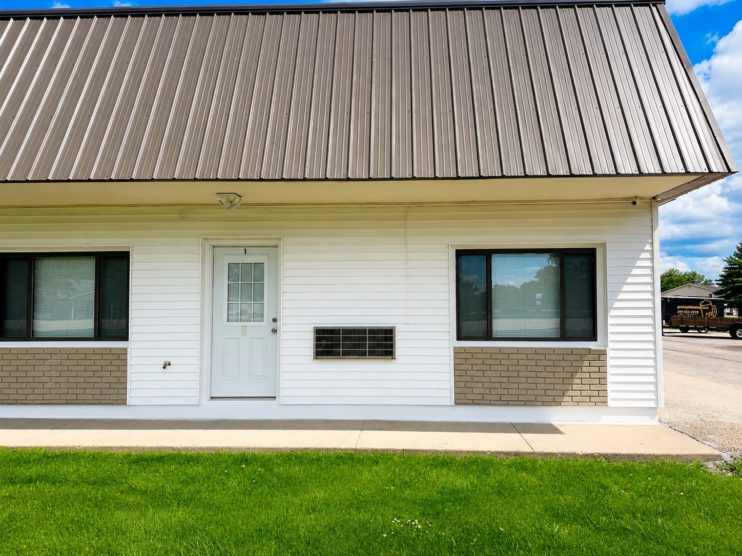 900 Christopher Ln, Springfield, IL à louer Photo de l’immeuble– Image 1 sur 9