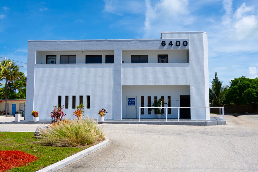 6400 Overseas Hwy, Marathon, FL à louer - Photo de l’immeuble – Image 2 sur 25