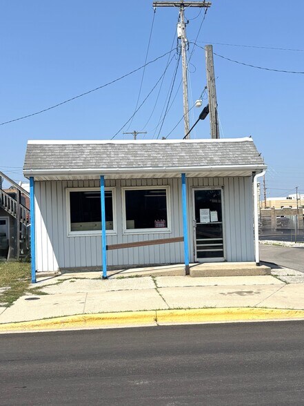 111 N High St, Warsaw, IN à vendre - Photo principale – Image 1 sur 3