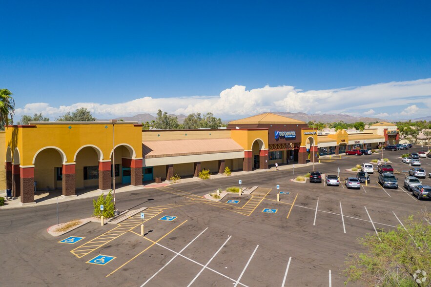 6016 E Main St, Mesa, AZ à louer - Photo de l’immeuble – Image 2 sur 23