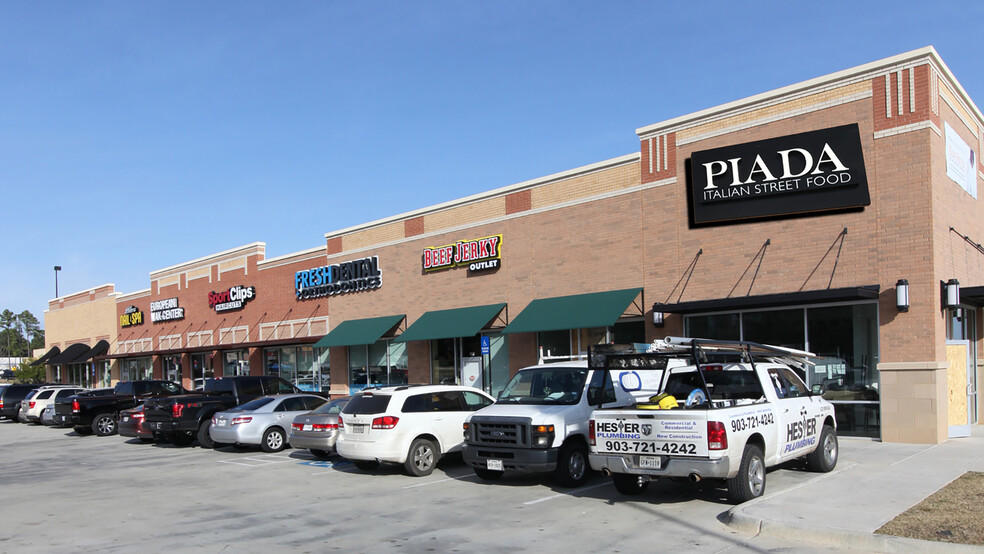 8926 S Broadway Ave, Tyler, TX à louer - Photo de l’immeuble – Image 3 sur 11