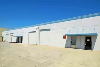 Plus de détails pour 13711-13721 Alma Ave, Gardena, CA - Industriel/Logistique à louer