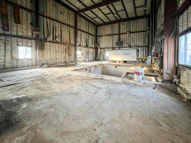 1925 Harvey Ave, East Liverpool, OH à vendre - Photo intérieure – Image 3 sur 4