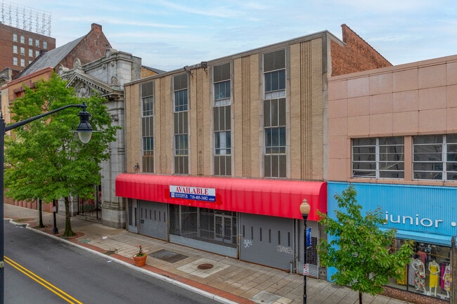 Plus de détails pour 117-121 E State St, Trenton, NJ - Bureau à vendre