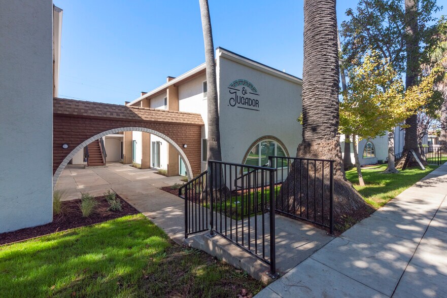 221 S Nevada St, Oceanside, CA à vendre - Photo principale – Image 1 sur 18