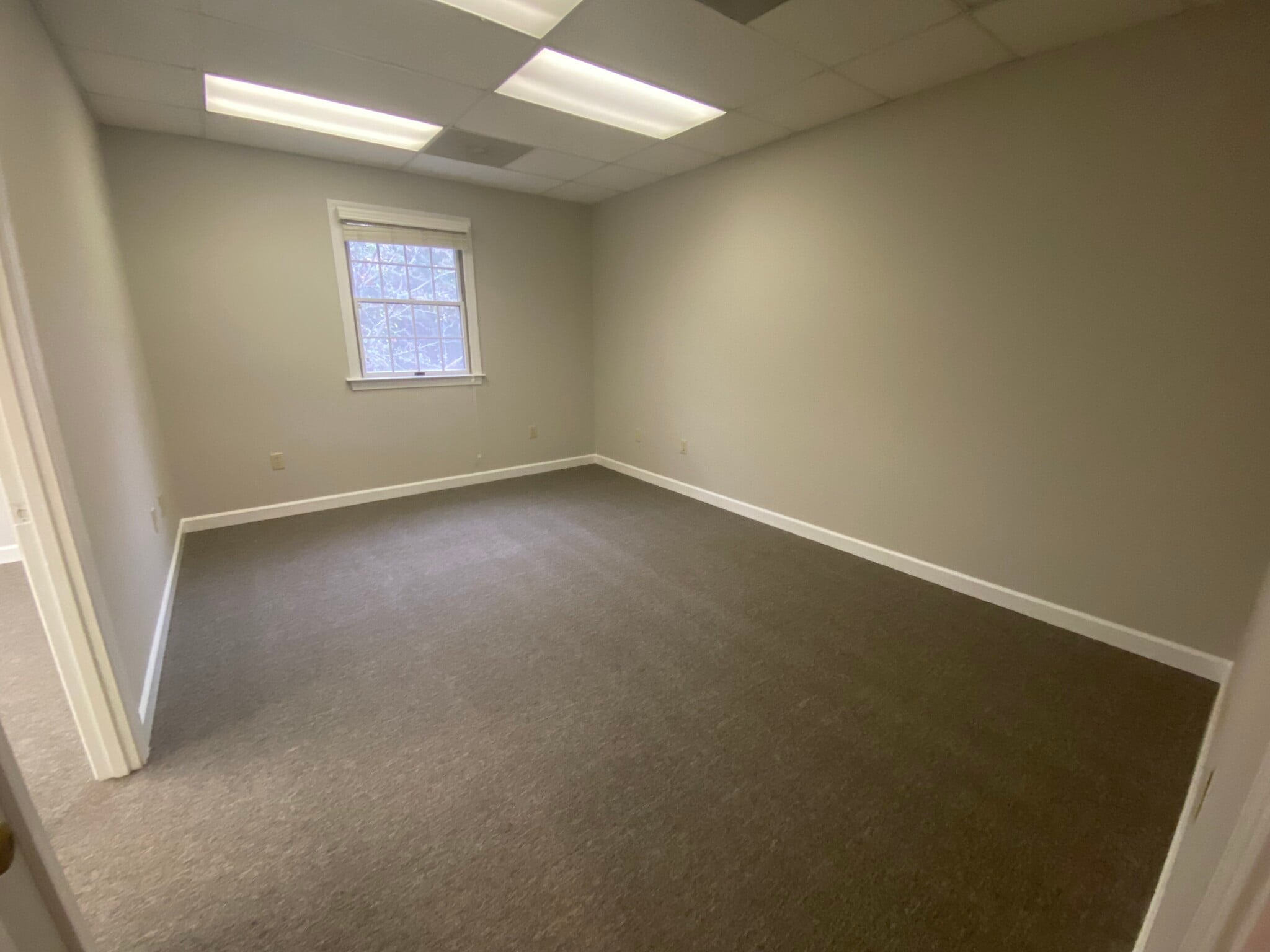 845 Lowcountry Blvd, Mount Pleasant, SC à louer Photo de l’immeuble– Image 1 sur 2