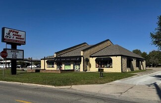 Plus de détails pour 2960 4th St SW, Mason City, IA - Local commercial à vendre