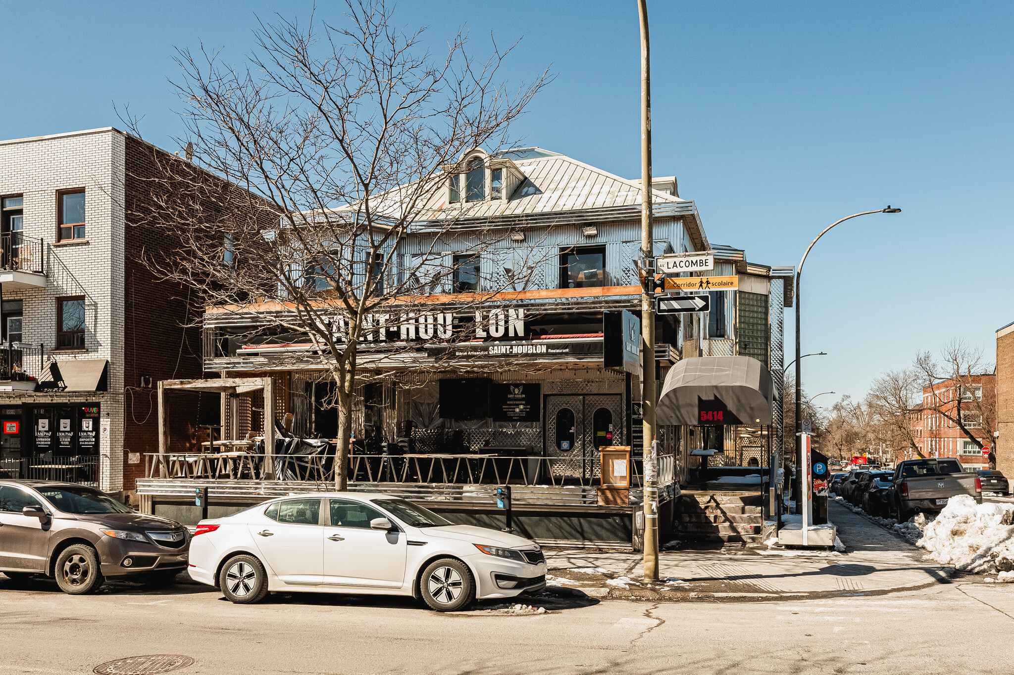 5414 Av Gatineau, Montréal, QC à louer Photo principale– Image 1 sur 8