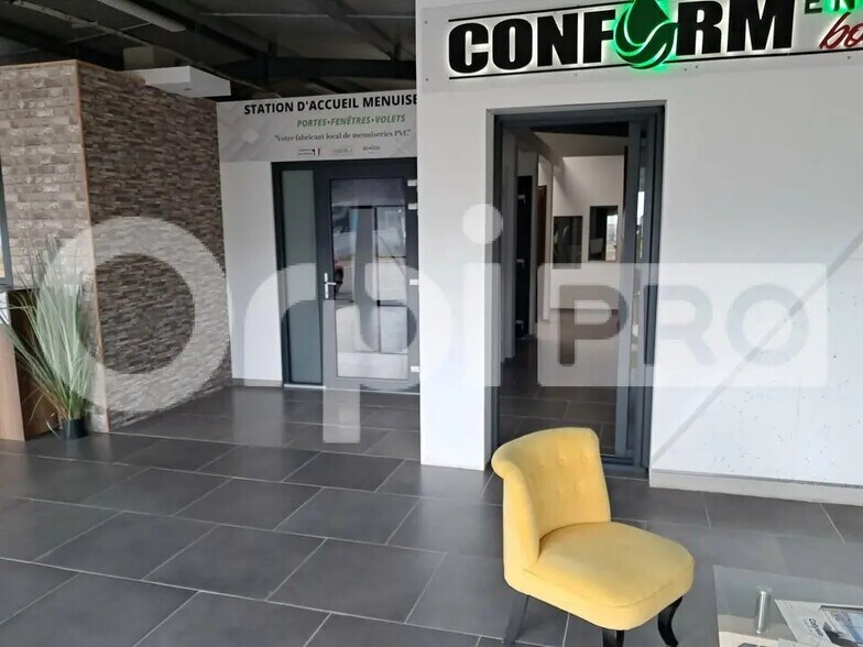 Bureau dans Domérat à louer - Photo de l’immeuble – Image 2 sur 8