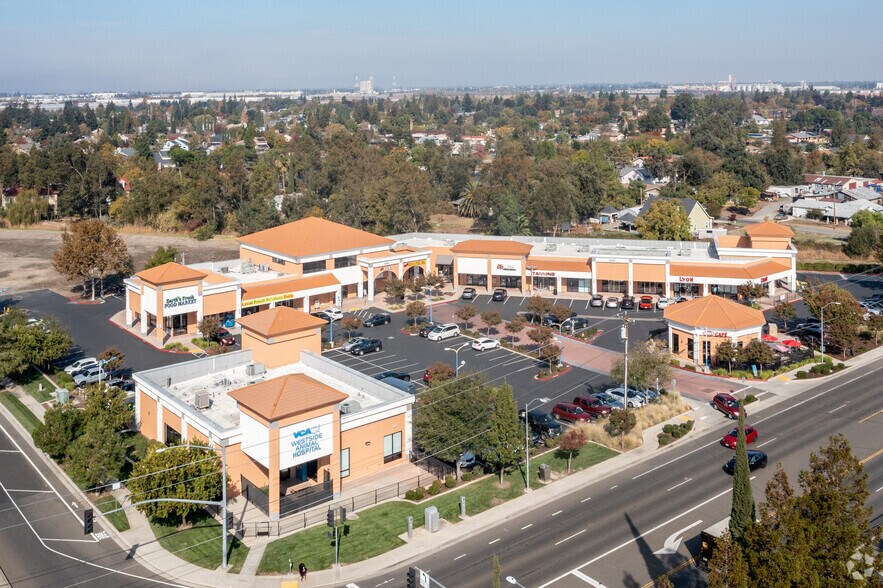 3150 Jefferson Blvd, West Sacramento, CA à louer - Photo de l’immeuble – Image 2 sur 6