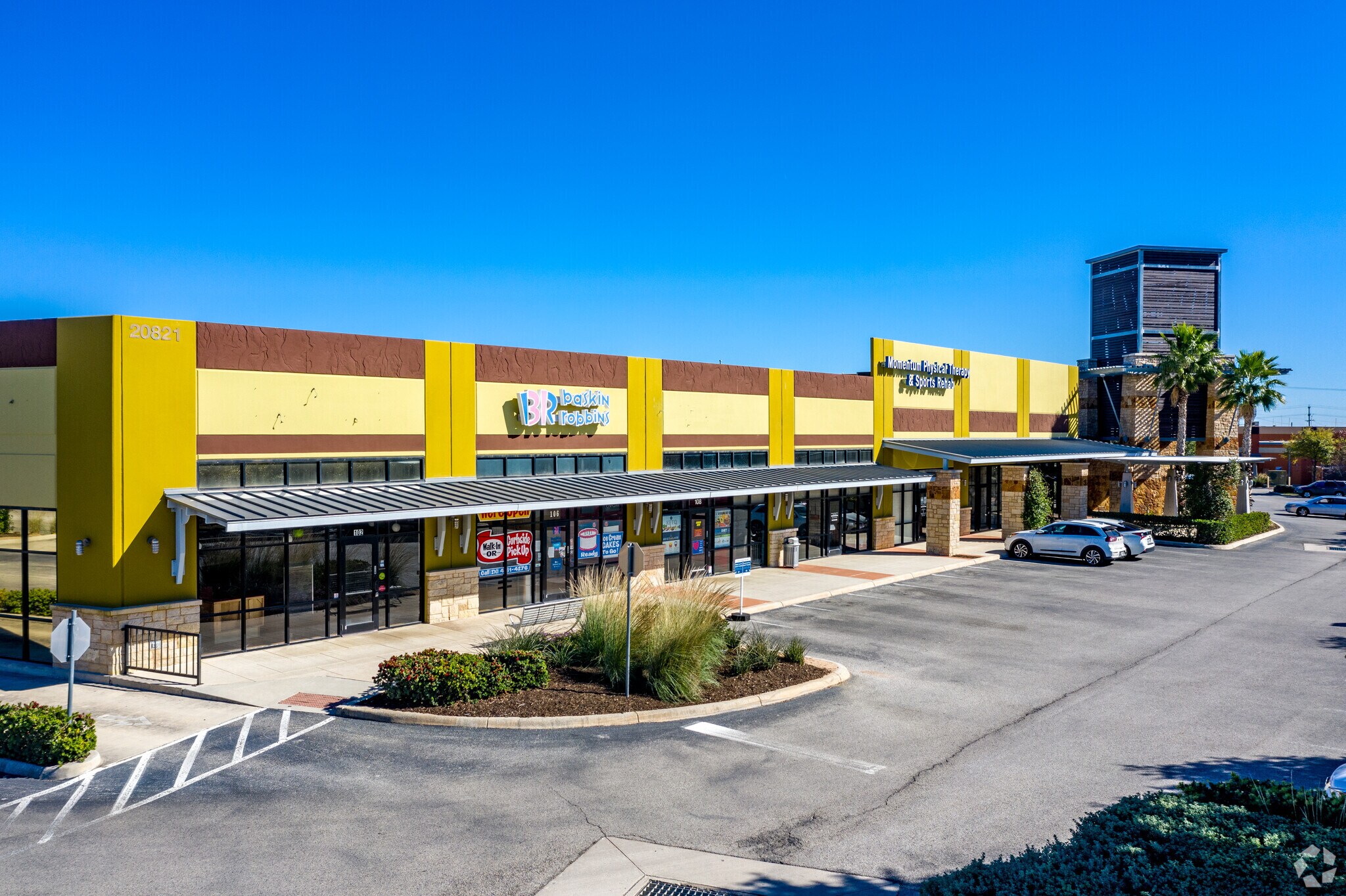 20821 Hwy 281, San Antonio, TX à louer Photo principale– Image 1 sur 5