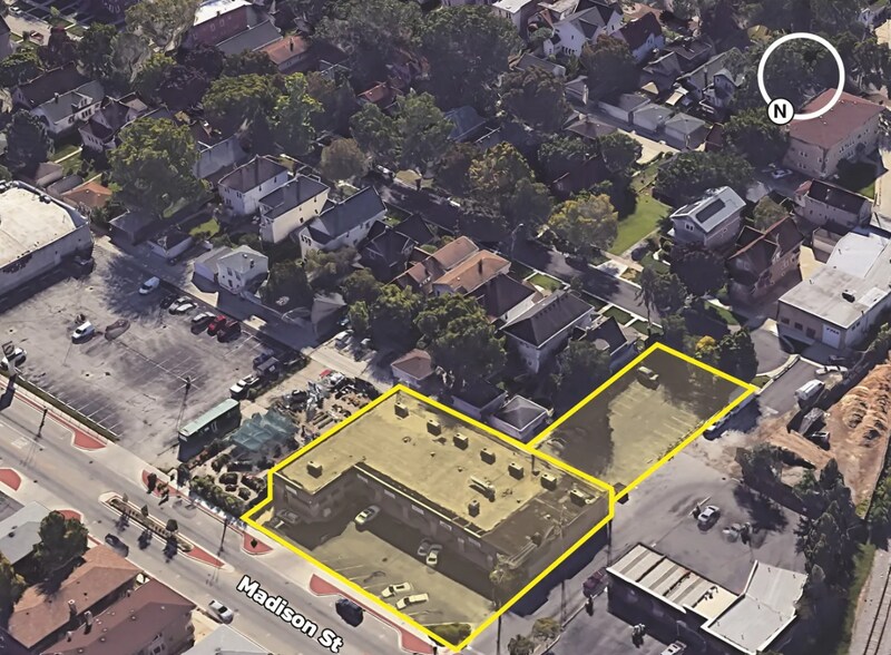7736-7748 Madison St, Forest Park, IL à vendre - Aérien – Image 1 sur 6