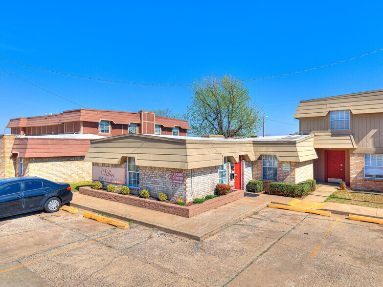7404 Lyrewood Ln, Oklahoma City, OK à vendre - Photo de l’immeuble – Image 2 sur 149