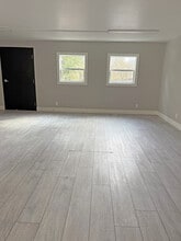 21249 Geyserville Ave, Geyserville, CA à vendre Photo intérieure– Image 2 sur 4