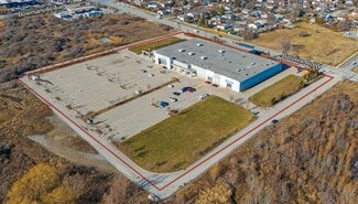 Plus de détails pour 205 Baseline Rd W, Clarington, ON - Local commercial à vendre