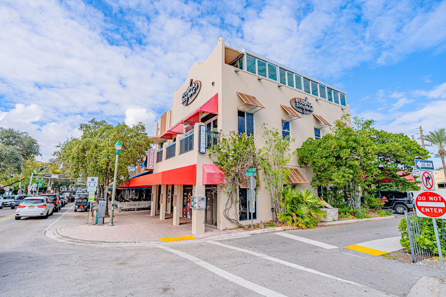 217 E Atlantic Ave, Delray Beach, FL à louer - Photo principale – Image 1 sur 11