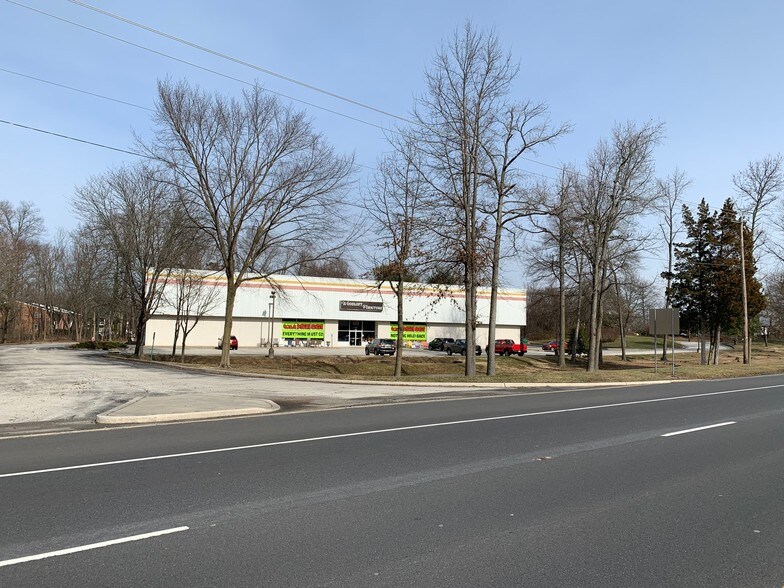 50 E Route 70, Marlton, NJ à vendre - Photo principale – Image 1 sur 2