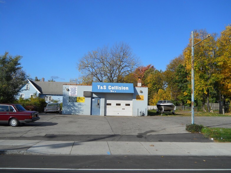 545 Jefferson Ave, Rochester, NY à vendre - Photo de l’immeuble – Image 3 sur 3