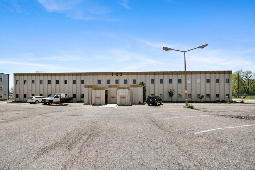 8550 W 14th Ave, Lakewood, CO à vendre - Photo de l’immeuble – Image 2 sur 22