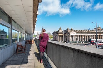 80-83 Princes St, Edinburgh à louer Photo intérieure– Image 1 sur 5