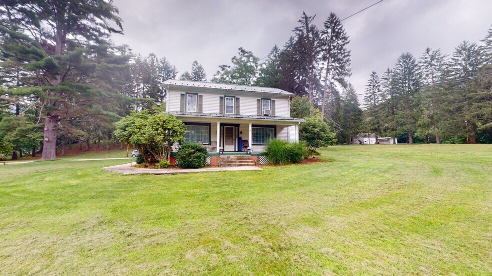 47 Covered Bridge Rd, Hillsgrove, PA à vendre - Photo de l’immeuble – Image 3 sur 48