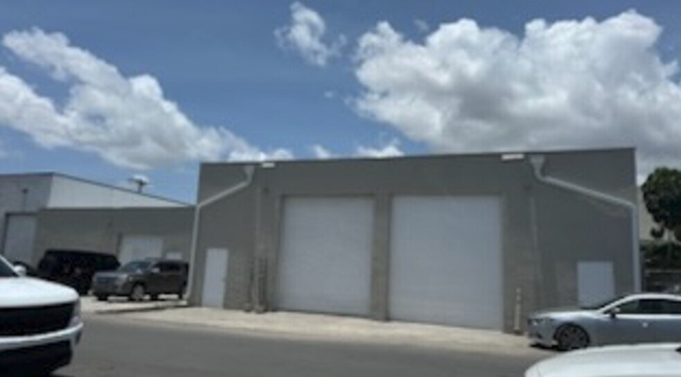 14060 NW 19th Ave, Miami, FL à vendre - Photo de l’immeuble – Image 3 sur 17